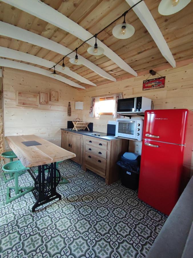 Ma Roulotte Adoree Bissieres Extérieur photo